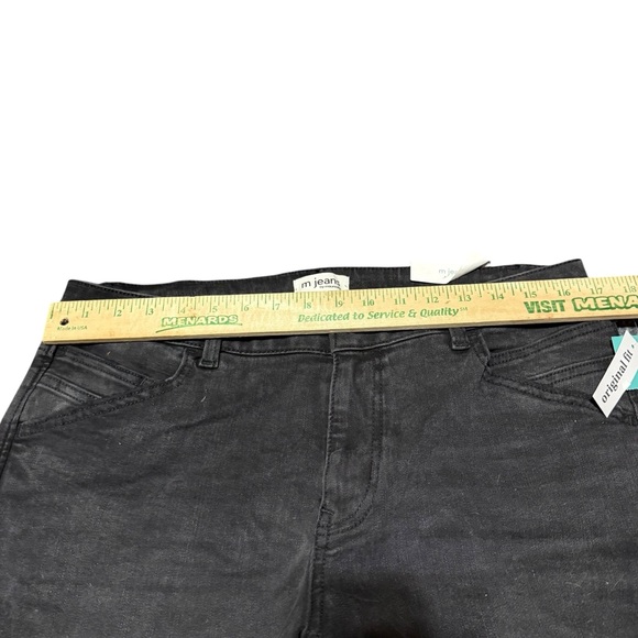 M Jeans by Maurices Mid Rise 21" Straight Crop Original Fit Jeans Size 14 Black - Picture 5 of 8